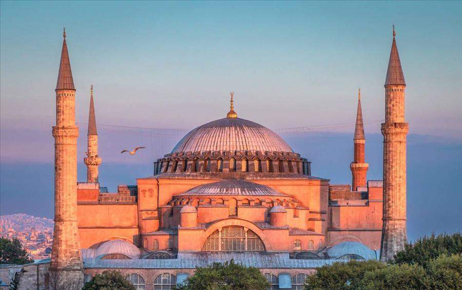 Hagia Sophia at sunset, Istanbul